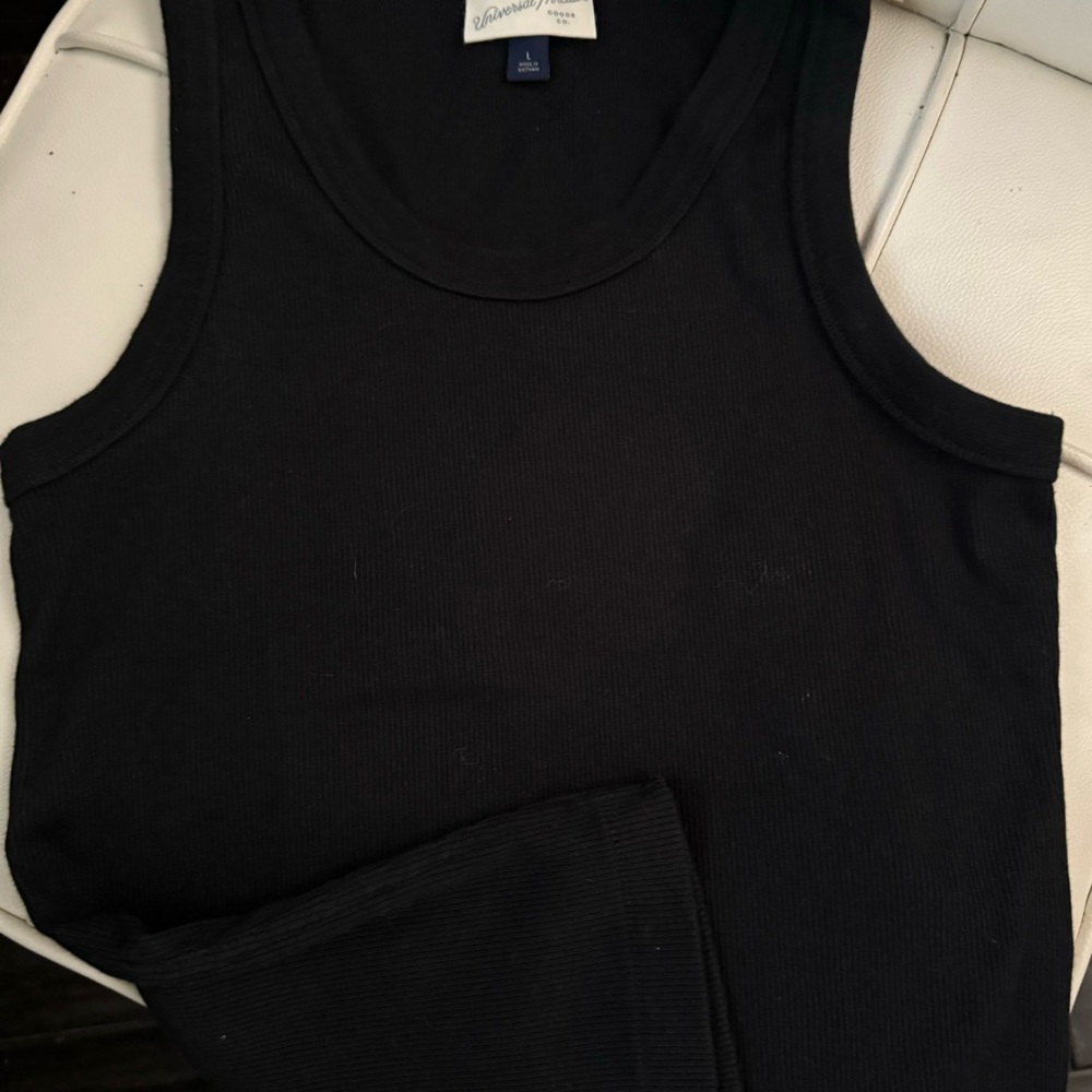Universal Thread Classic Black Tee